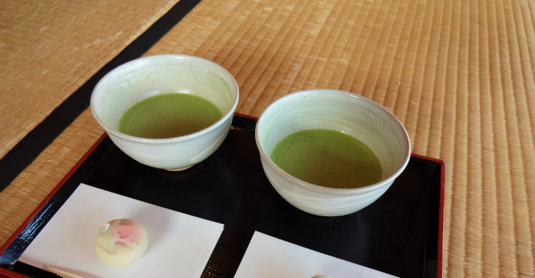 Les bienfaits du matcha, l'incroyable thé vert japonais